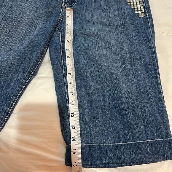 CHRISTIANA ZINN STUDDED DENIM BERMUDA SHORTS-SIZE 4 - Picture 12 of 12